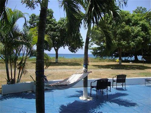 Hotel By The Sea Vacation And