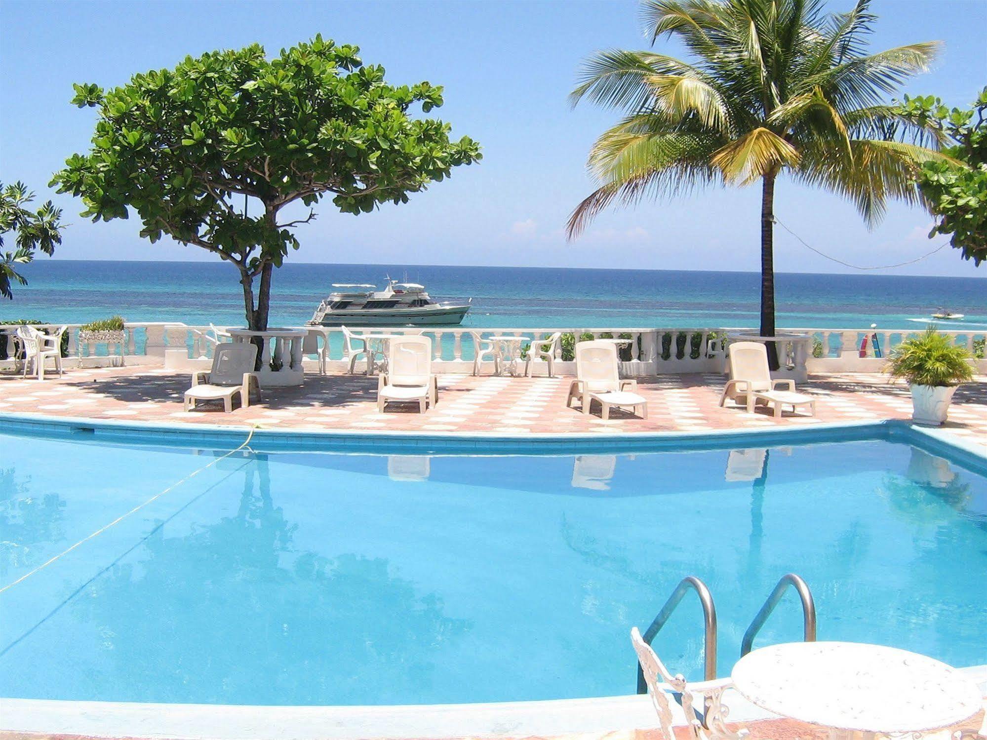 Hotel Silver Seas