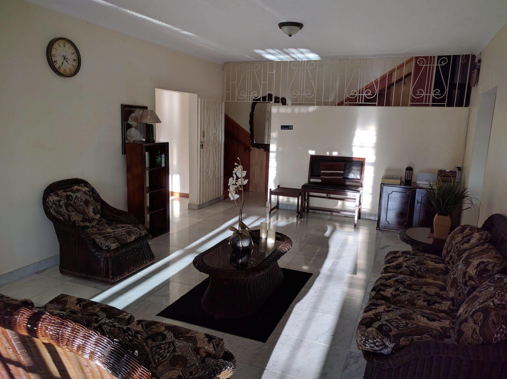 Rockhampton Suites Kingston