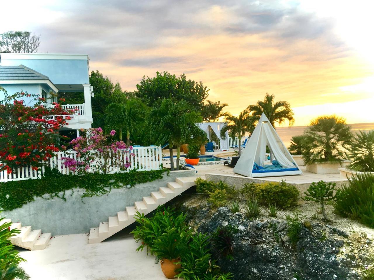 Ocean View Villa Villa *