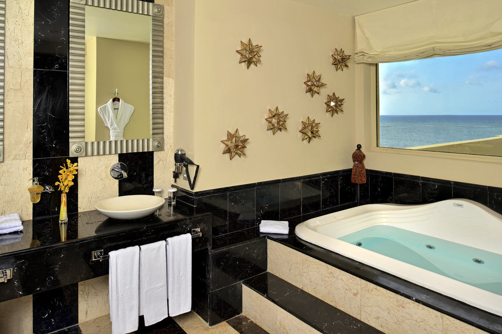 Hotel Joia Rose Hall By Iberostar (adults Only)