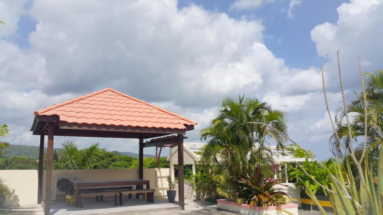 Bed & Breakfast Pen Hall Bnb Ocho Rios
