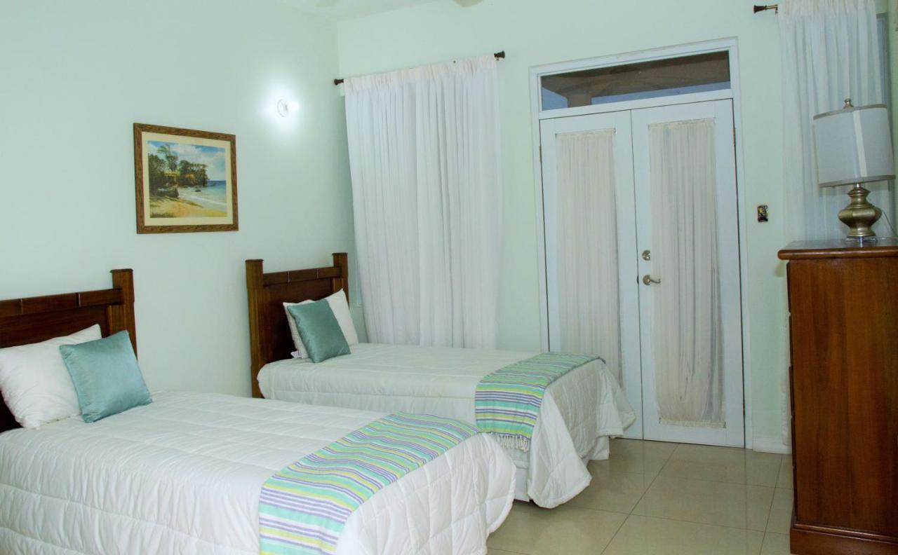 Pen Hall Bnb Ocho Rios Bed & Breakfast *