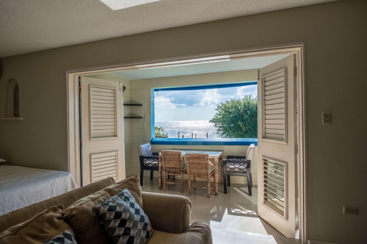 Point Village Apartment
