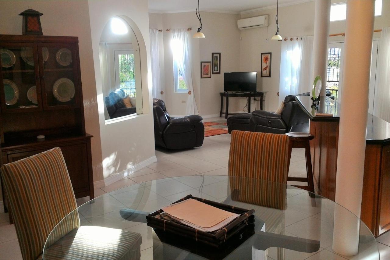 Pen Hall Bnb Ocho Rios Runaway Bay