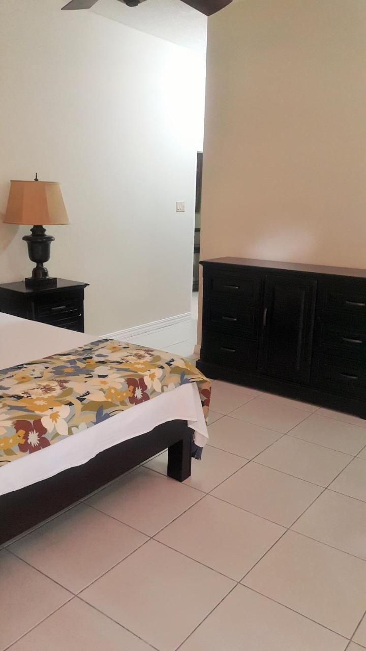 Pen Hall Bnb Ocho Rios Runaway Bay