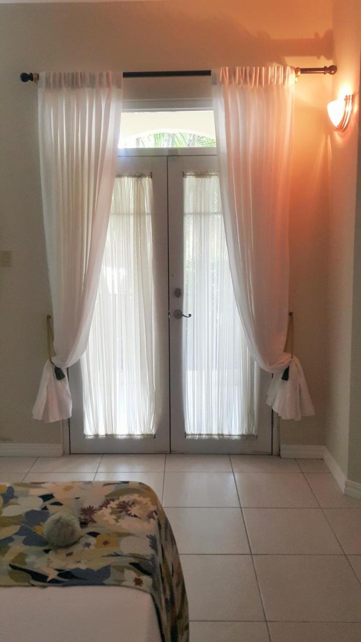 Bed & Breakfast Pen Hall Bnb Ocho Rios *