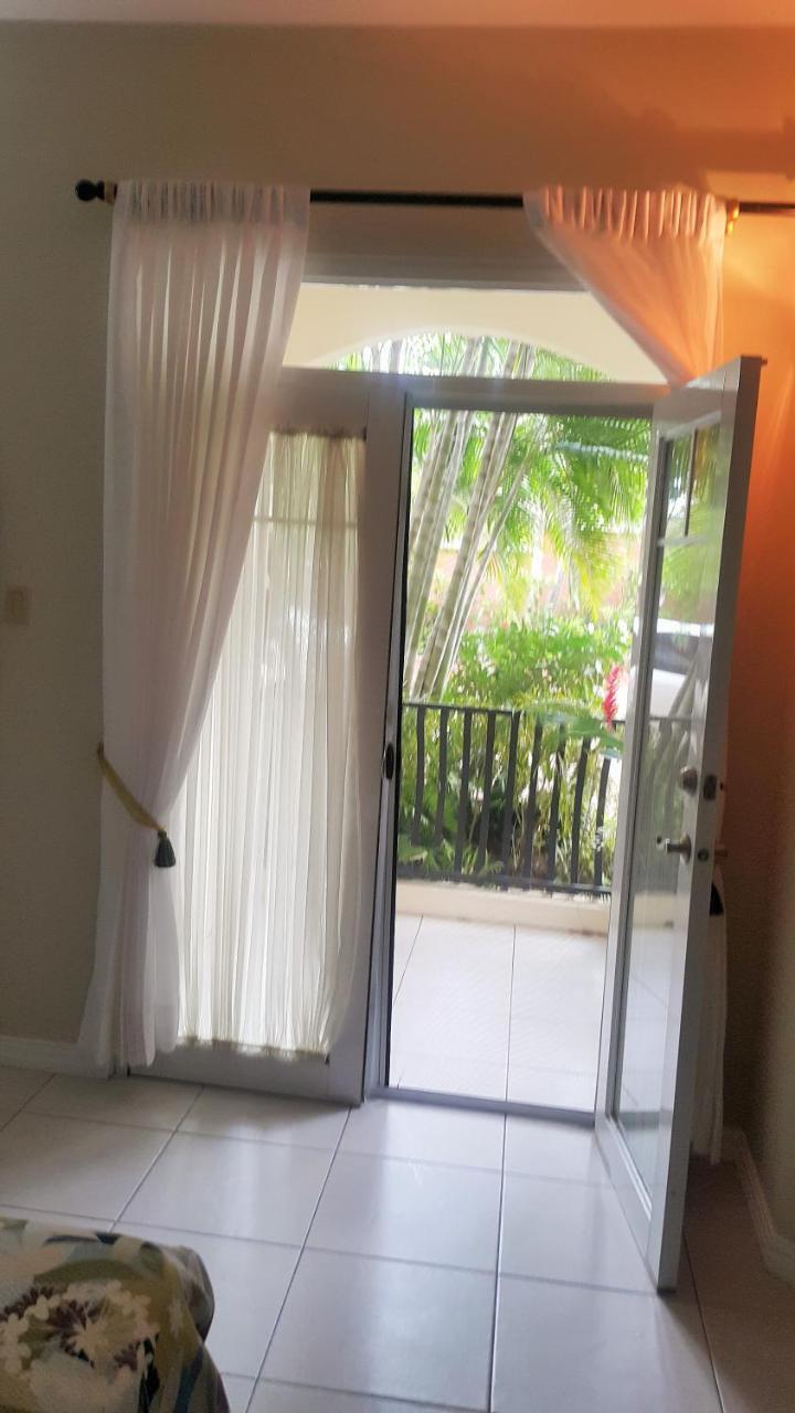 Pen Hall Bnb Ocho Rios Bed & Breakfast Runaway Bay