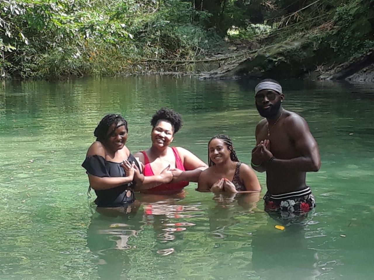 Joy's Eco And Wellness Center Dressikie