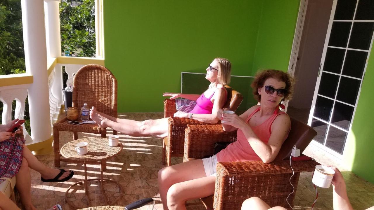 Villa Takuma Boutque & Montego Bay