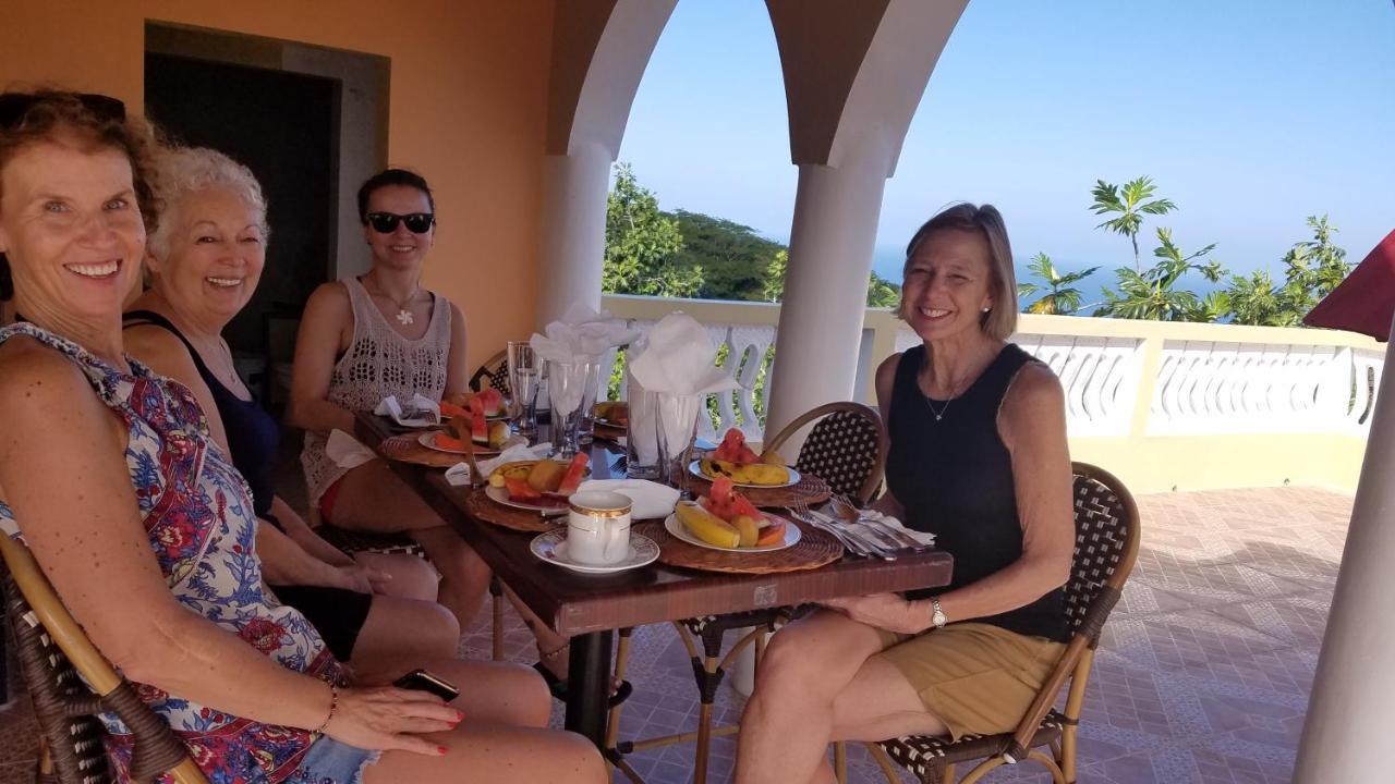 Villa Takuma Boutque & Montego Bay