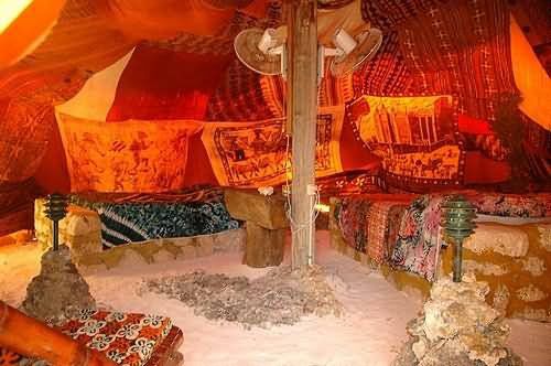 Great Huts 2*