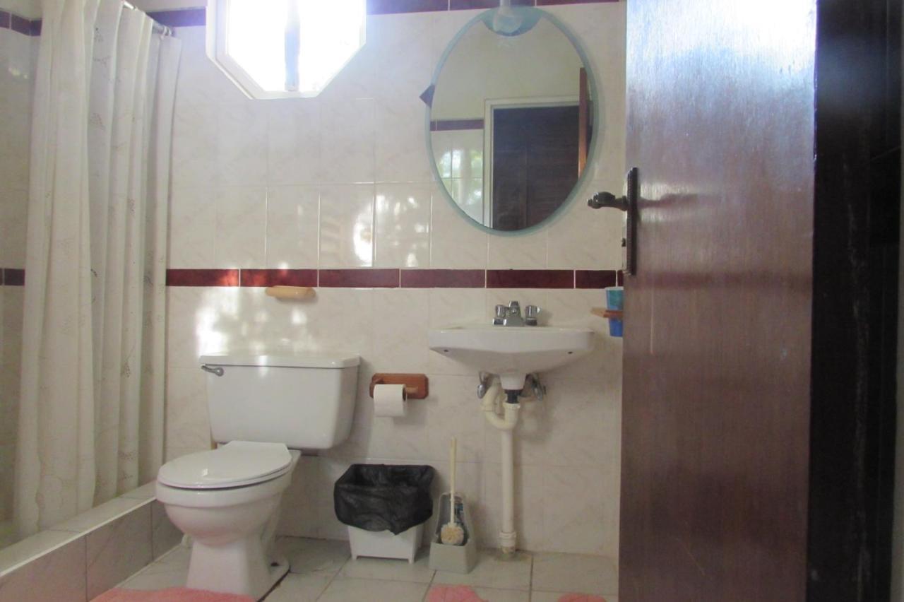 Nelsons Retreat Guest house *