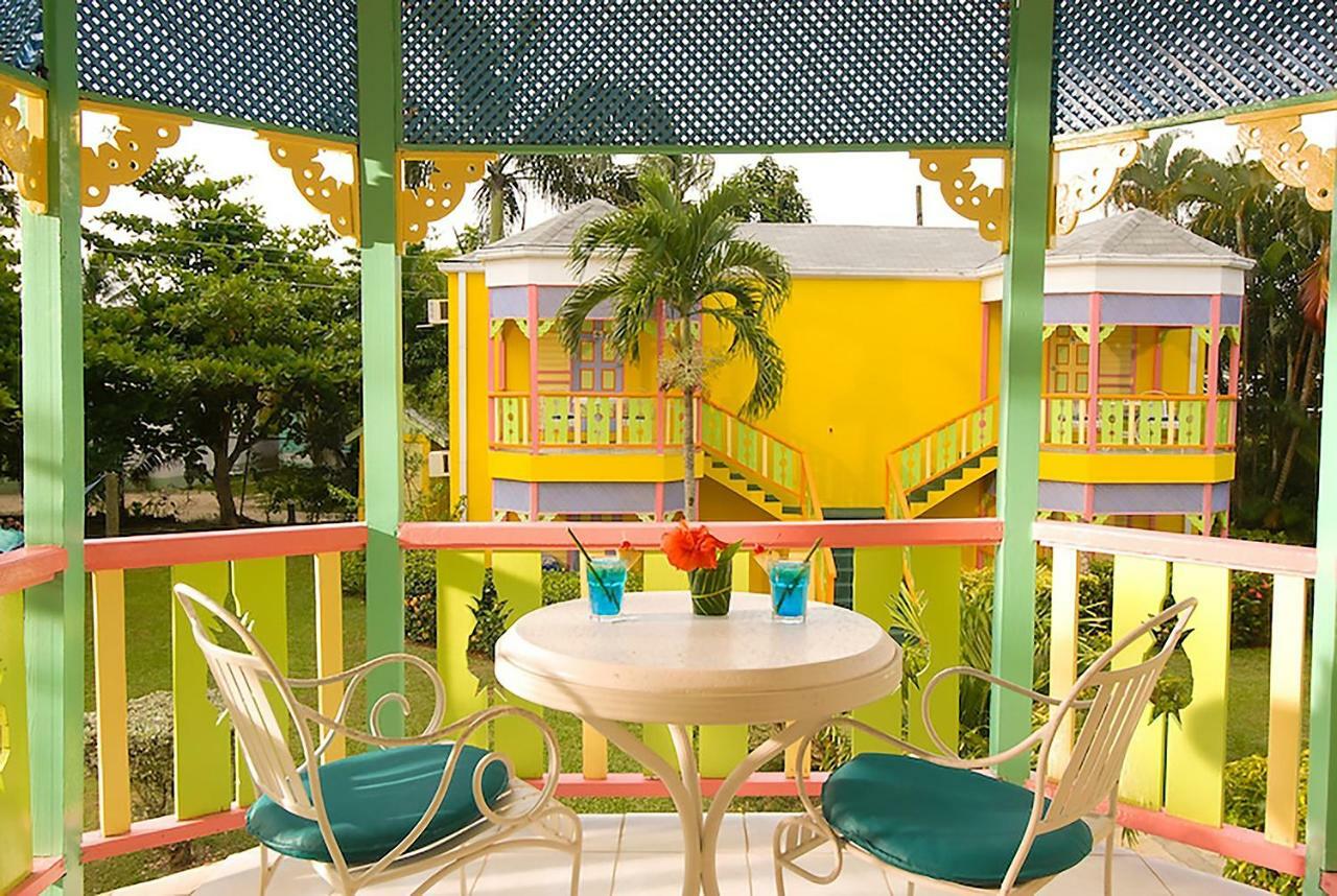 Resort Grand Pineapple