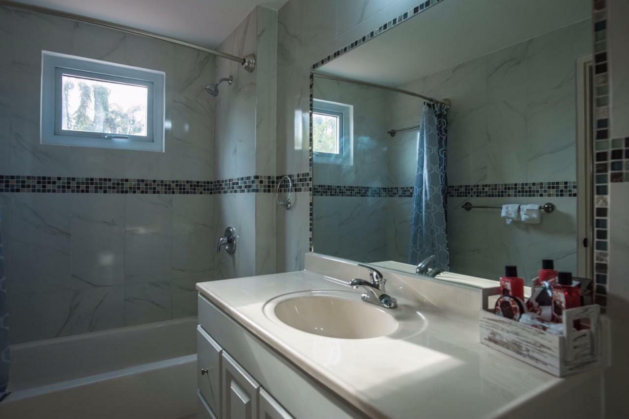 Guest house Palm Breeze House & Montego Bay
