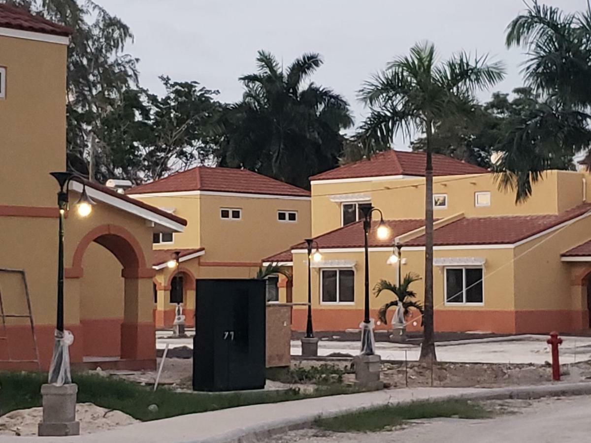 Palm Breeze House & Guest house Montego Bay