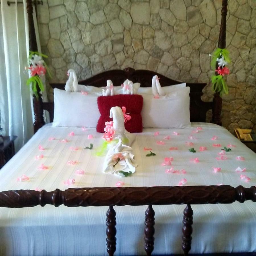 Bed & Breakfast Boutique At Stone Village *