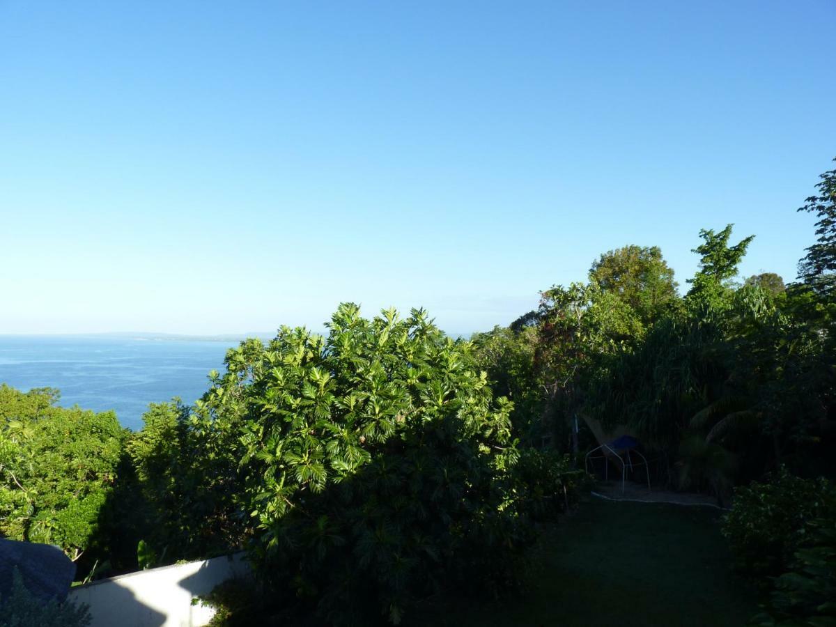 Bed & Breakfast Boutique At Stone Village Bluefields