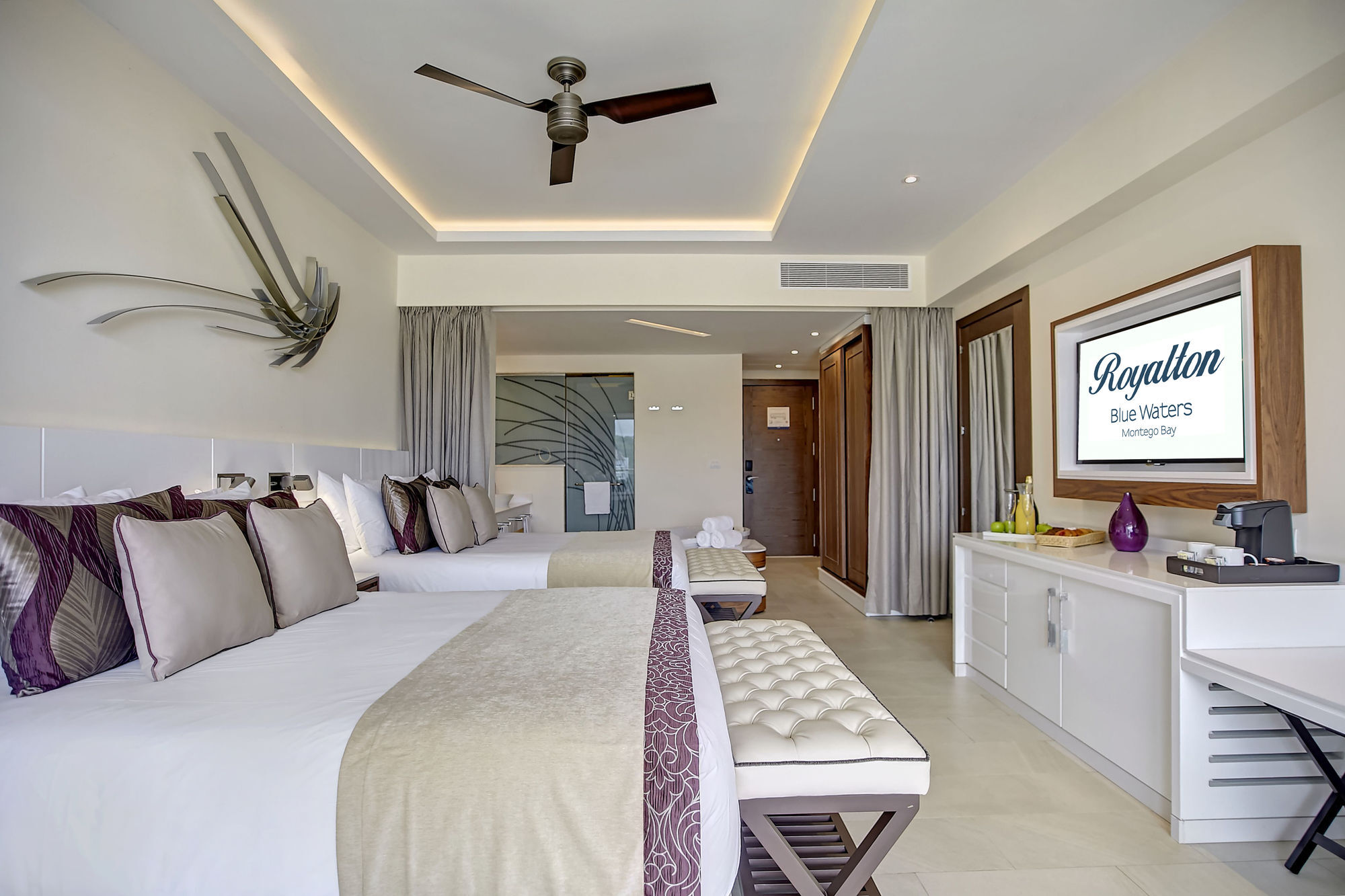 Hotel Royalton Blue Waters Montego Bay 4*