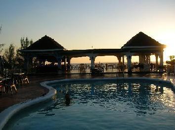 Sunset On The Cliffs Hotel 3*