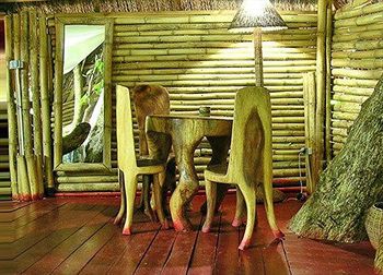 Hotel Great Huts