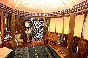 Great Huts Port Antonio