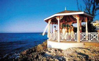 Hotel Hedonism Iii Runaway Bay