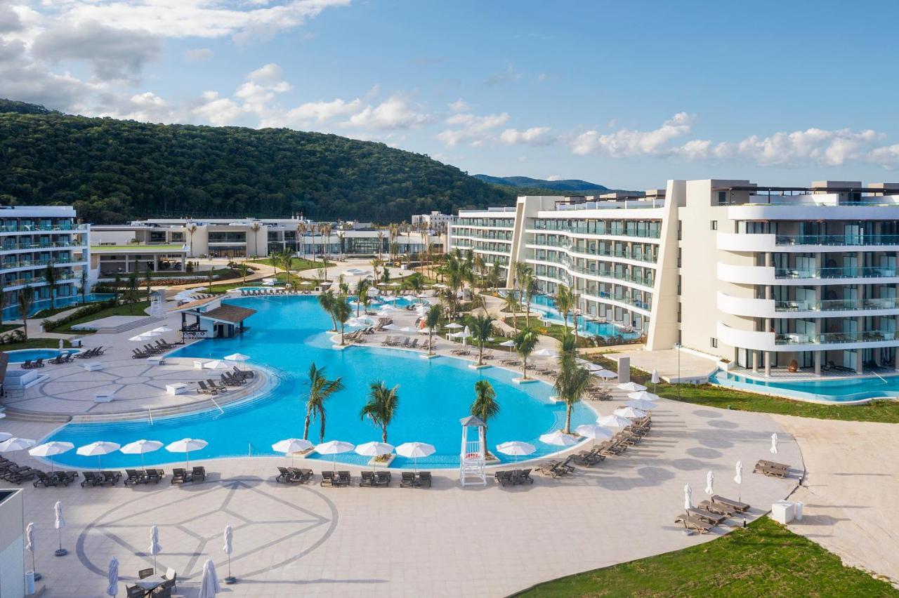 Resort Ocean Coral Spring Spring Rises