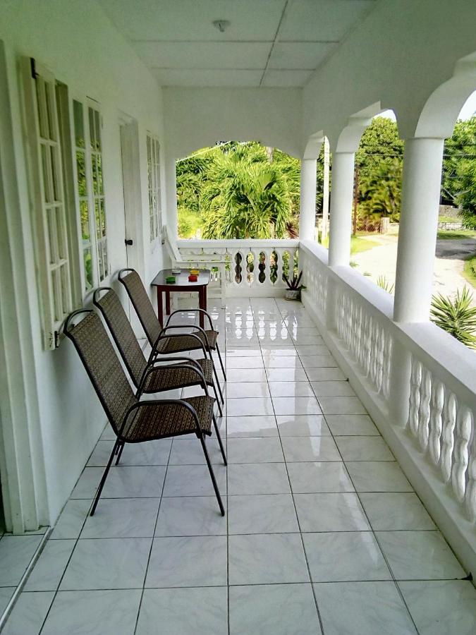 Porty Albergue