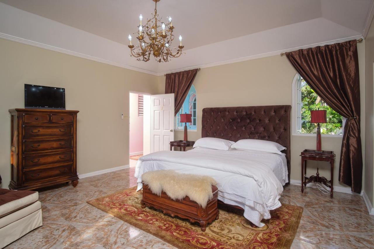 Edgewater Beach - Beach Front, Close To All Attractions Hotel Saint Maryʼs