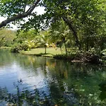 Bonne Amie Villa