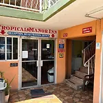 Tropical Manor Inn - Kingston