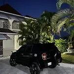 Goldenview Guesthouse Ocho Rios