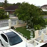 Goldenview Guesthouse Ocho Rios