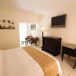 Jewel Runaway Bay Beach And Golf Resort