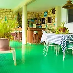 Sahara Dela Mer Inn