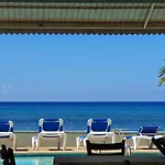 Pipers Cove Resort