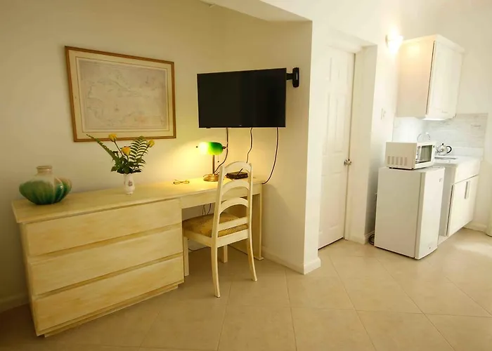Cattleya Luxury Suites