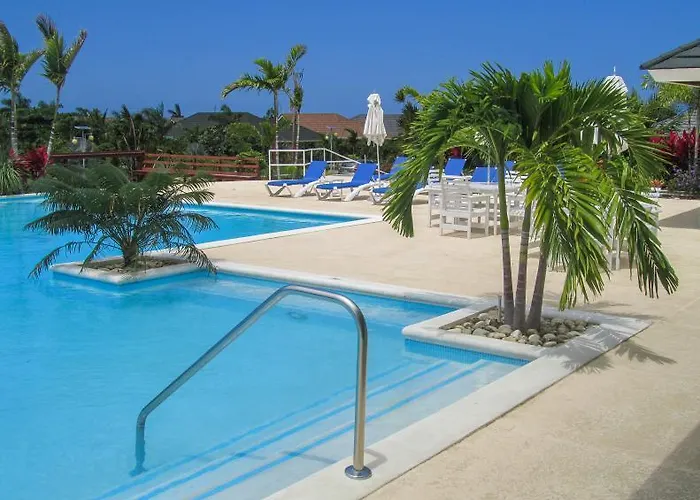 Ocho Rios Under The Palms