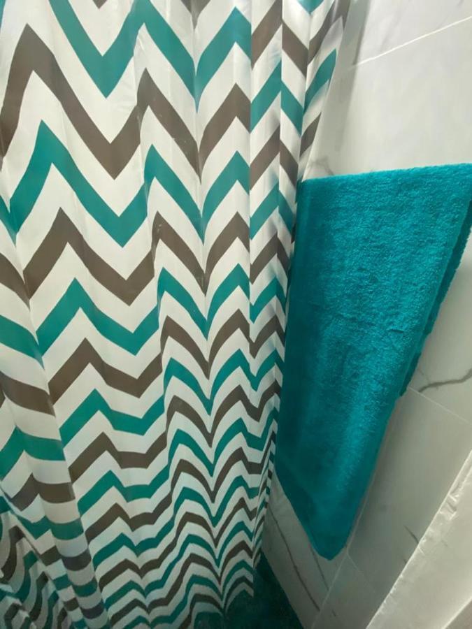 Turquoise Heaven * Portmore