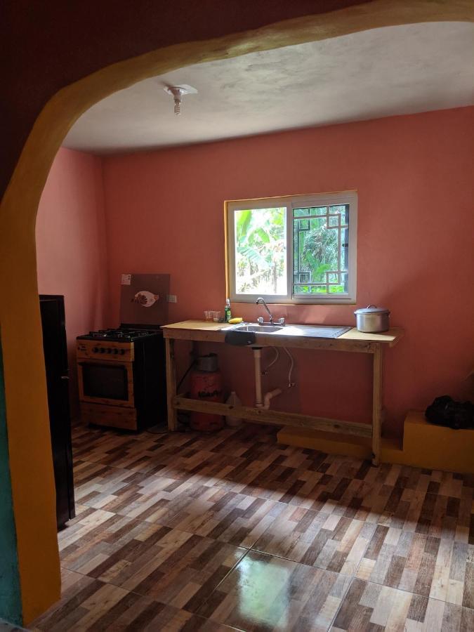 O & G Guest house