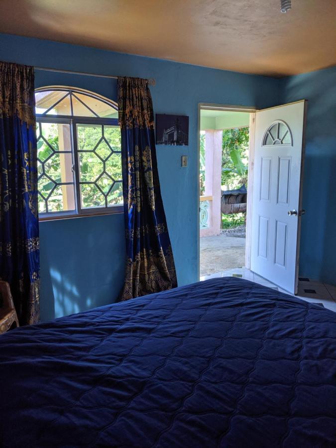 Guest house O & G