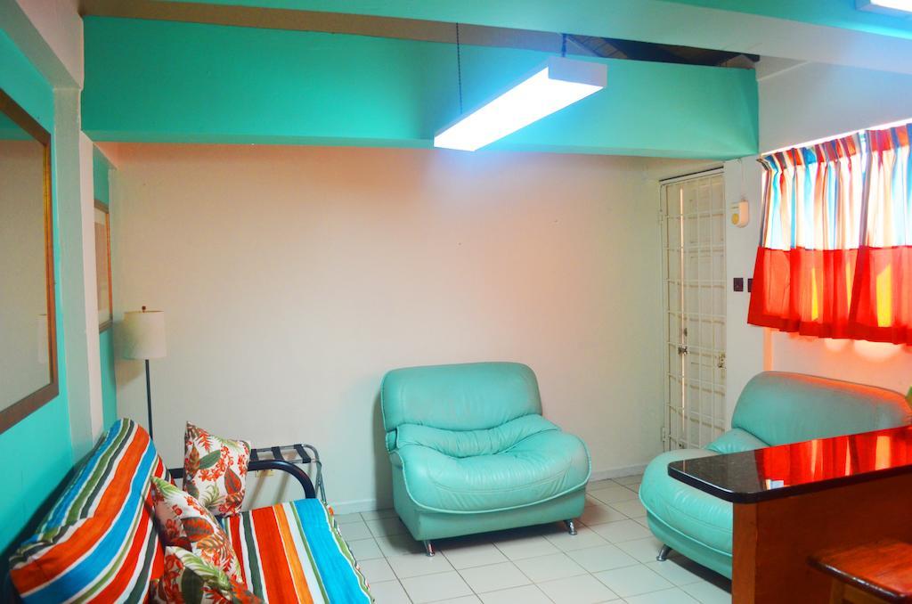 Suites Hotel