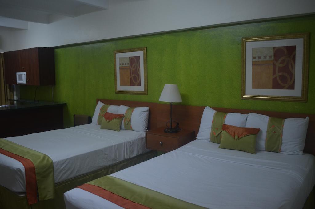 Suites Hotel 3*