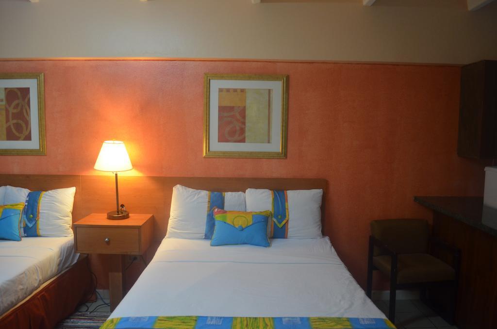 Hotel Suites