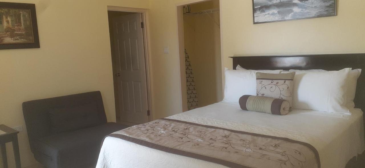 Modrians Bed & Breakfast Runaway Bay