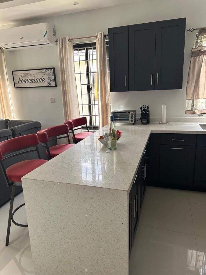 Luxurious Royale- 5 Min Drive To Ferienhaus