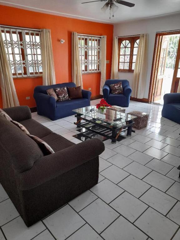 Guest house Melrose Place
