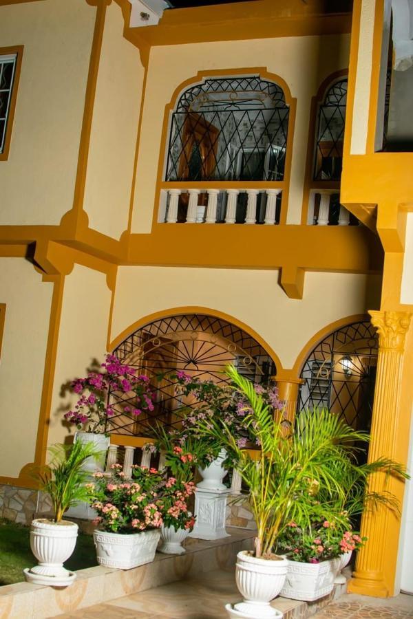 Windbreak Guest house *