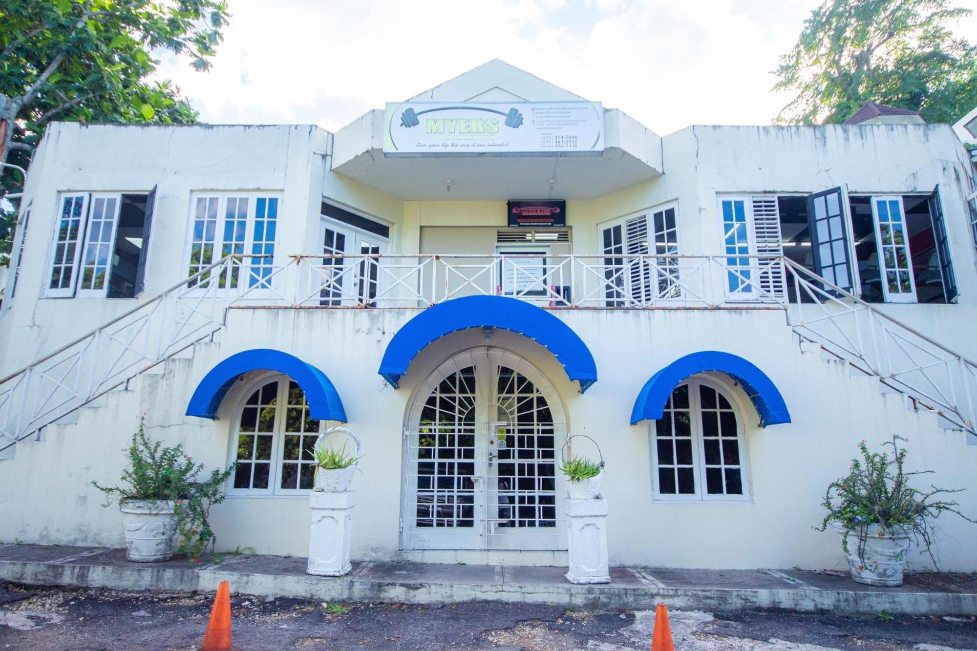 Ocean Front Luxury Studio Sky Castles 24 Hrs Sleeps 2 Apartamento *